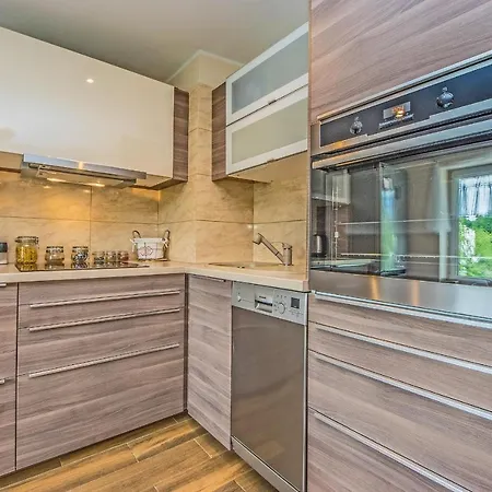 Lägenhet Victus Bright With Parking By Renters Sopot